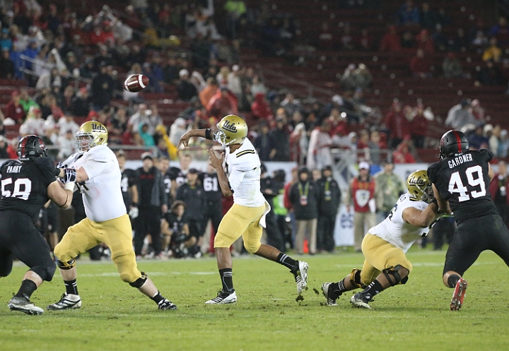 2012Pac-12FB Champs-066.JPG - Nov30, 2012; Stanford, CA, USA; in the 2012 Pac-12 championship at Stanford Stadium.